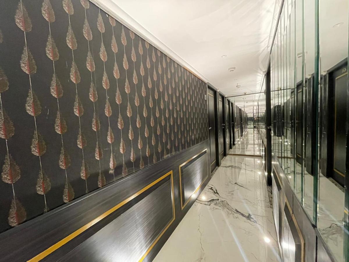 Gulf Hotel Mumbai- The Boutique Hotel Colaba Mumbai  Buitenkant foto