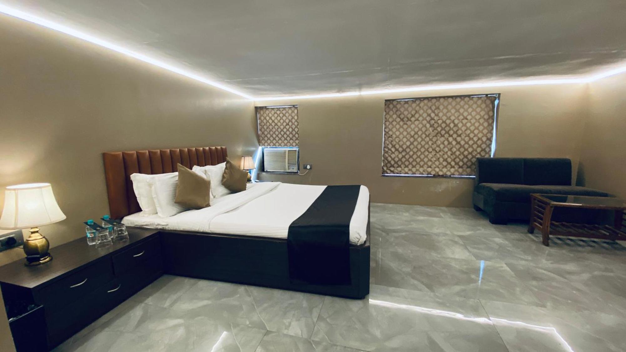 Gulf Hotel Mumbai- The Boutique Hotel Colaba Mumbai  Buitenkant foto