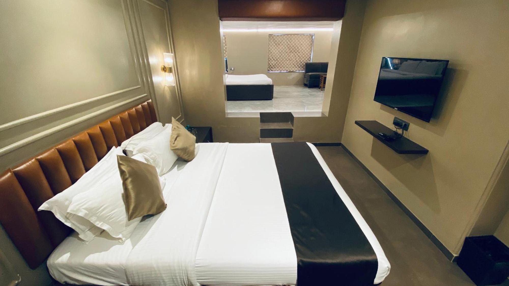 Gulf Hotel Mumbai- The Boutique Hotel Colaba Mumbai  Buitenkant foto